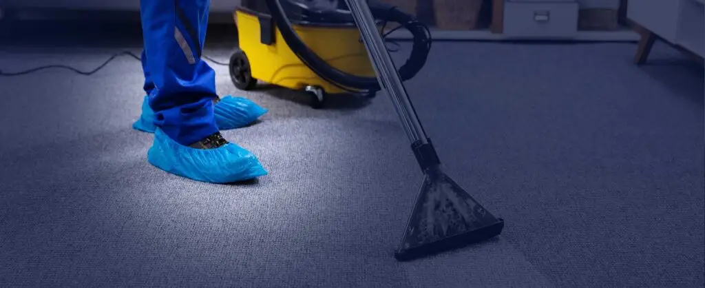 Discover the three most common mistakes people make when cleaning blinds and learn expert tips to avoid them. Keep your blinds spotless with help from Cleaning Super Boss, Melbourne’s trusted blind-cleaning specialists
